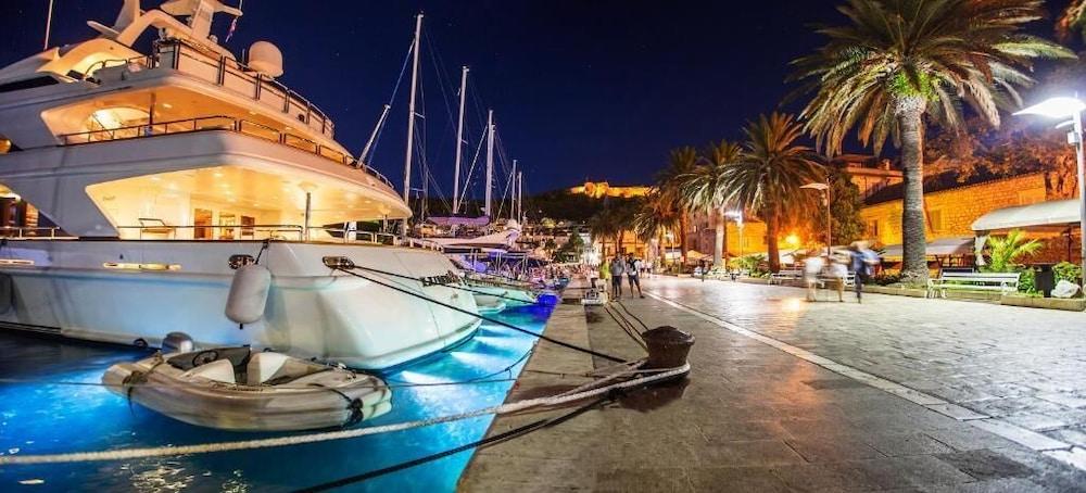 Riva Marina Hvar 4* Hvar Town