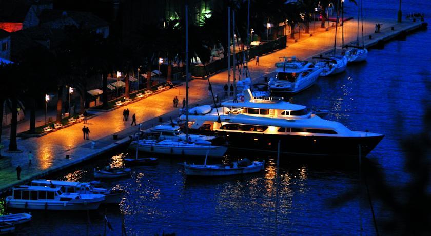 Hotel Riva Marina Hvar